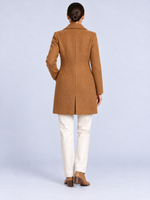 Manteau Long Femme Élégant et Chaud — Camel — vue de dos portée