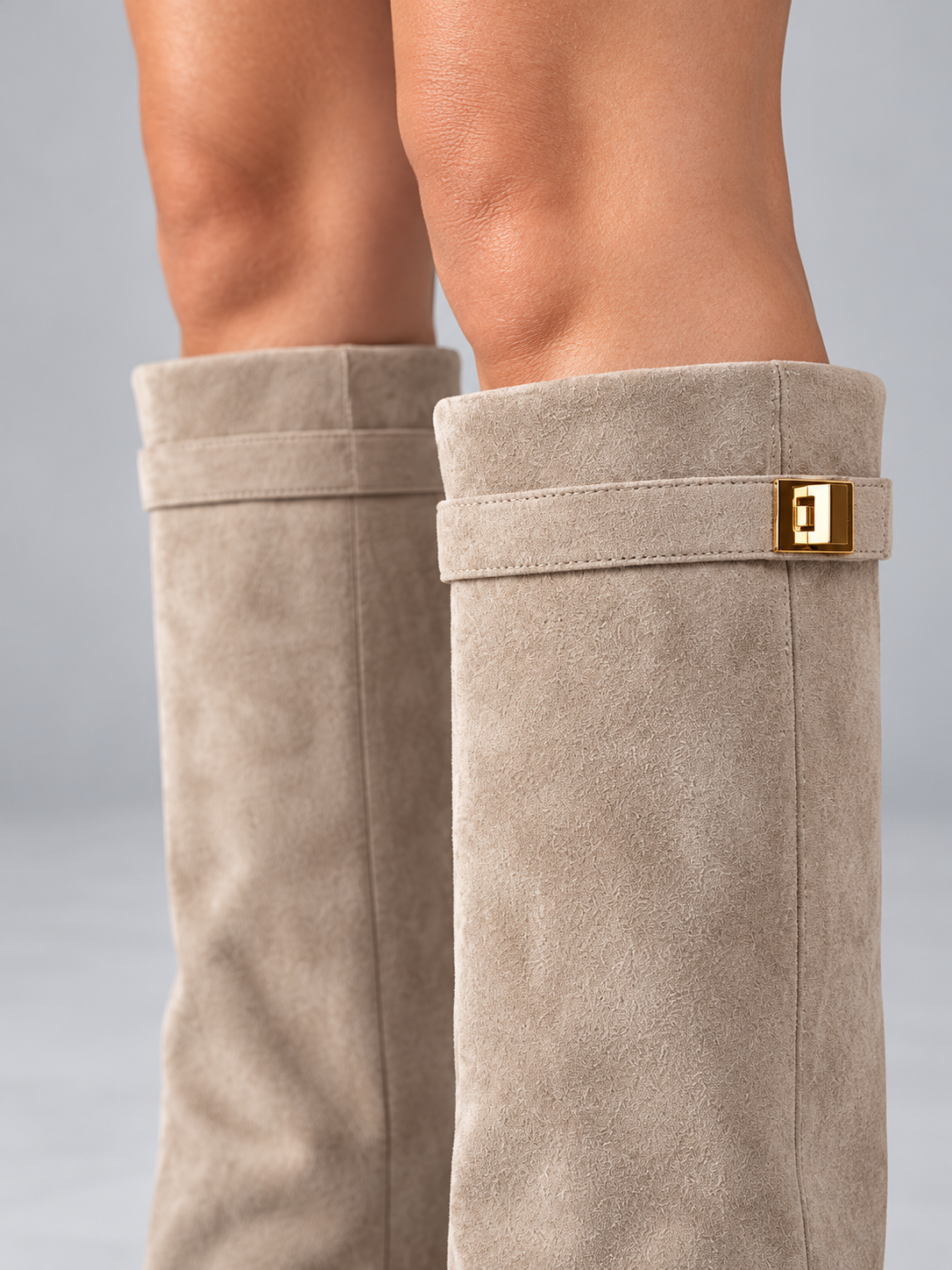 Bottes Hautes Femme à Talon Détail Doré — Beige — détail