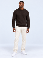 Pull Homme Côtelé Épais Col Rond — Marron — vue de face portée