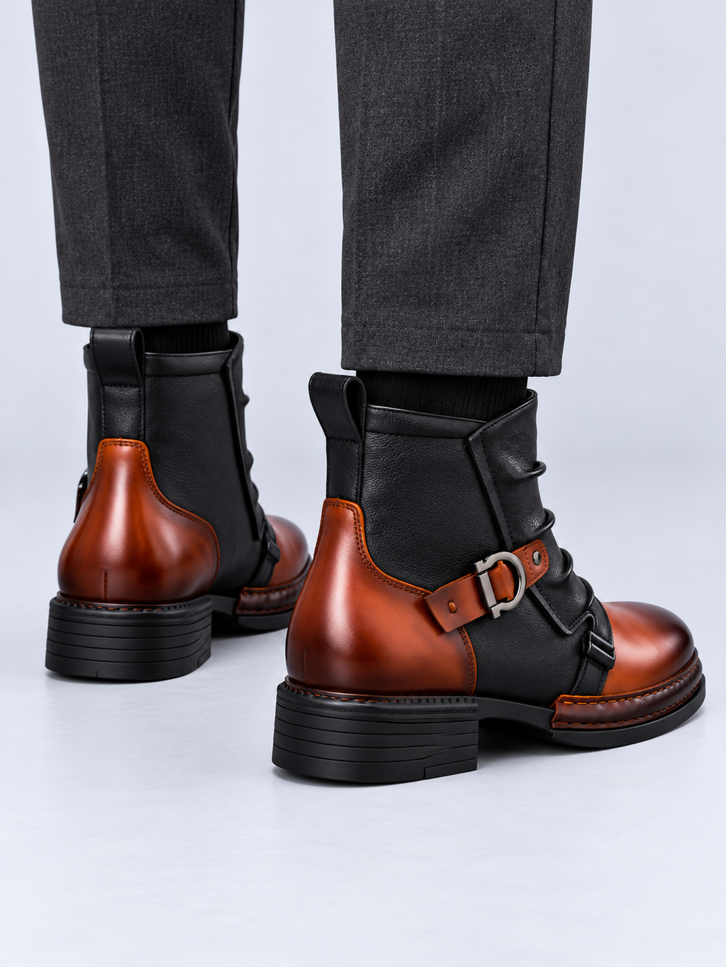 Boots Homme Effet Cuir Style Vintage — Cognac — vue de dos portée