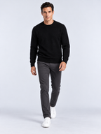 Pull Homme Col Rond Maille Douce — Noir — vue de face portée