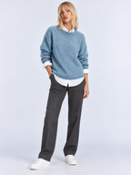 Pull Femme Ample Maille Douce — Bleu — vue de face portée